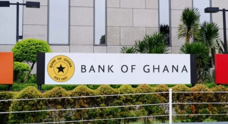 Cedi comes under renewed pressure, loses 185% against dollar